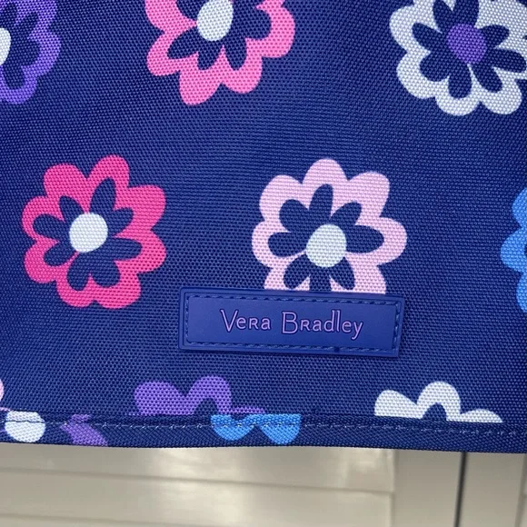 Vera Bradley Ellie Flowers Pattern Floral Messenger Bag - Picture 3 of 9